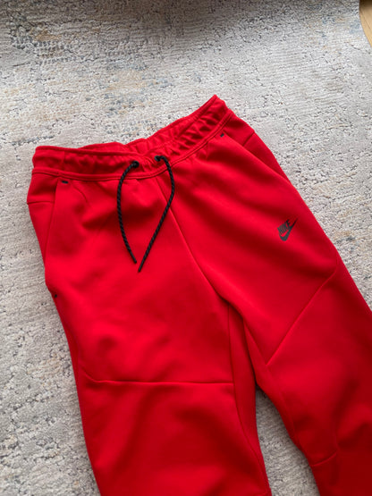 Nike Tech Fleece Hoodie & Joggers (S)
