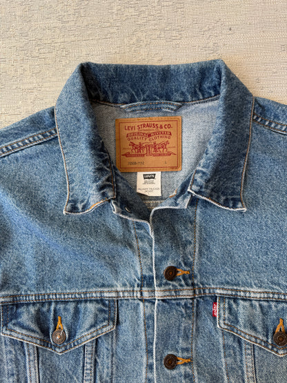 Levi’s Relaxed Trucker Denim Jacket (L)