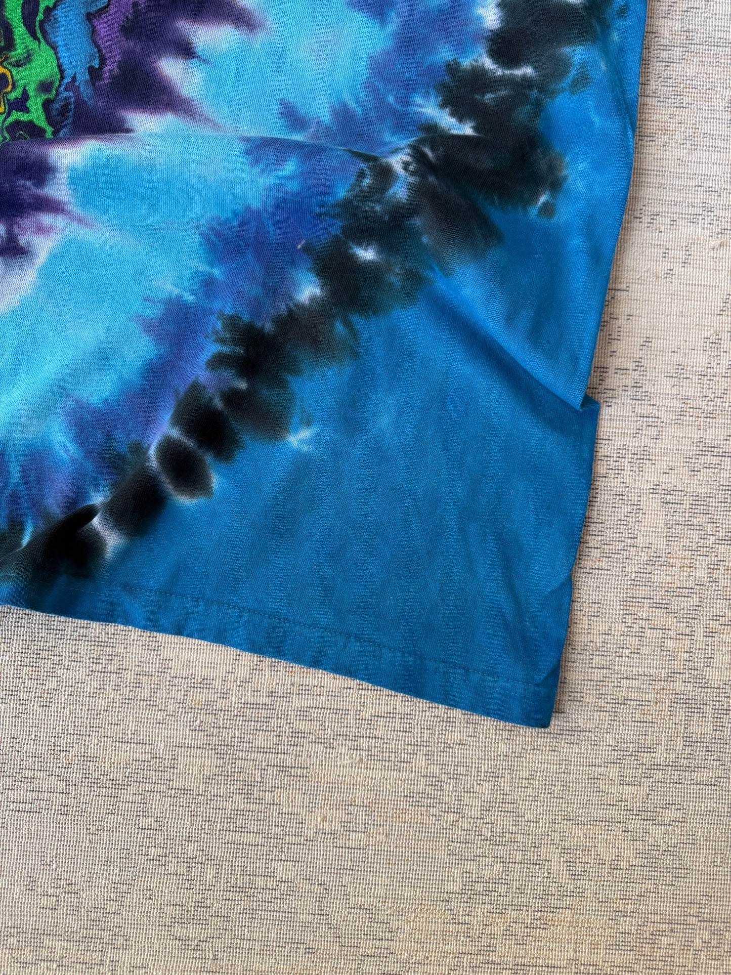 Pink Floyd Liqudie Blue Tee (XL)