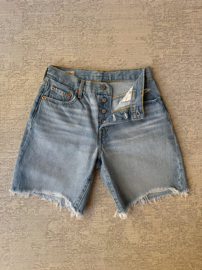 Levi’s 501 90’s Retro Style Shorts (Women’s S)