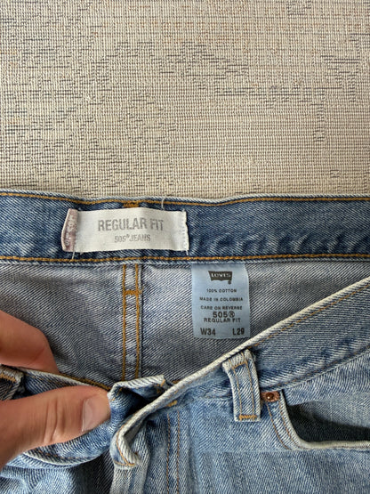 Levi’s 505 Regular Fit Jeans (W34 L29)