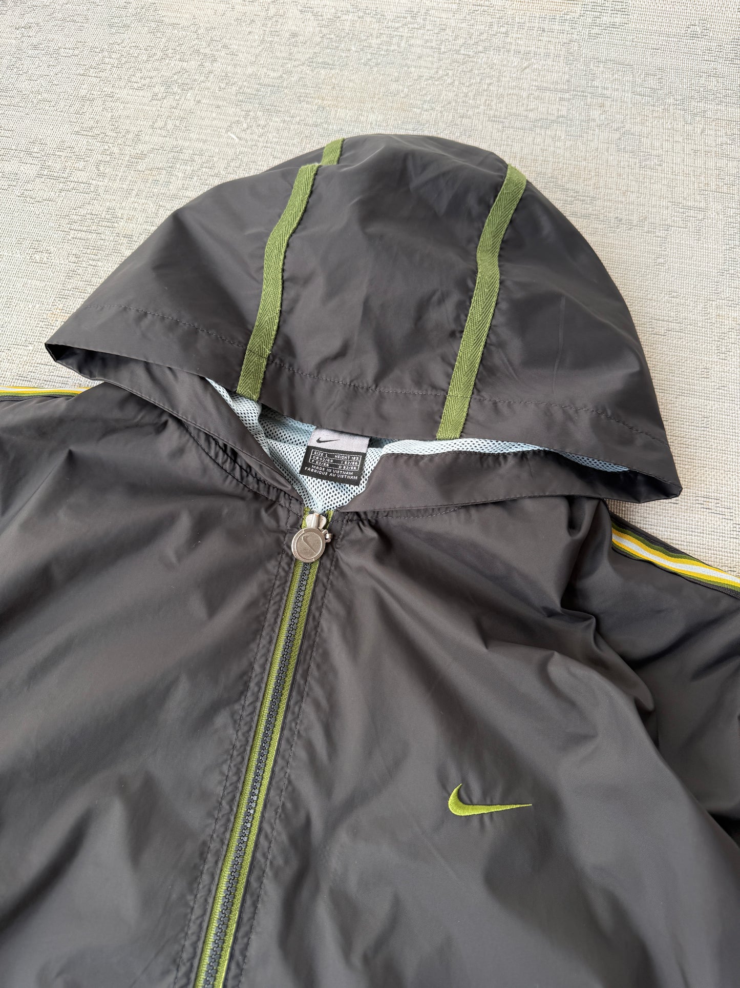 Nike Retro Track Jacket (L)