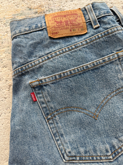Levi’s 505 Straight Leg Regular Fit Jeans (W40 L30)
