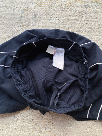 Nike 2004 Sportswear Shorts (L)