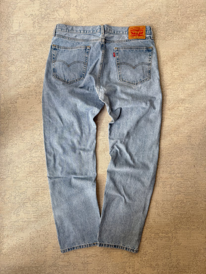 Levi’s 505 Washed Blue Jeans (W36 L32)