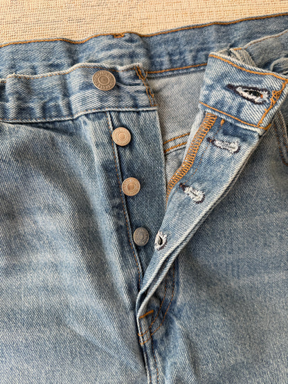 Levi’s 501 Vintage Jeans (W32 L32)