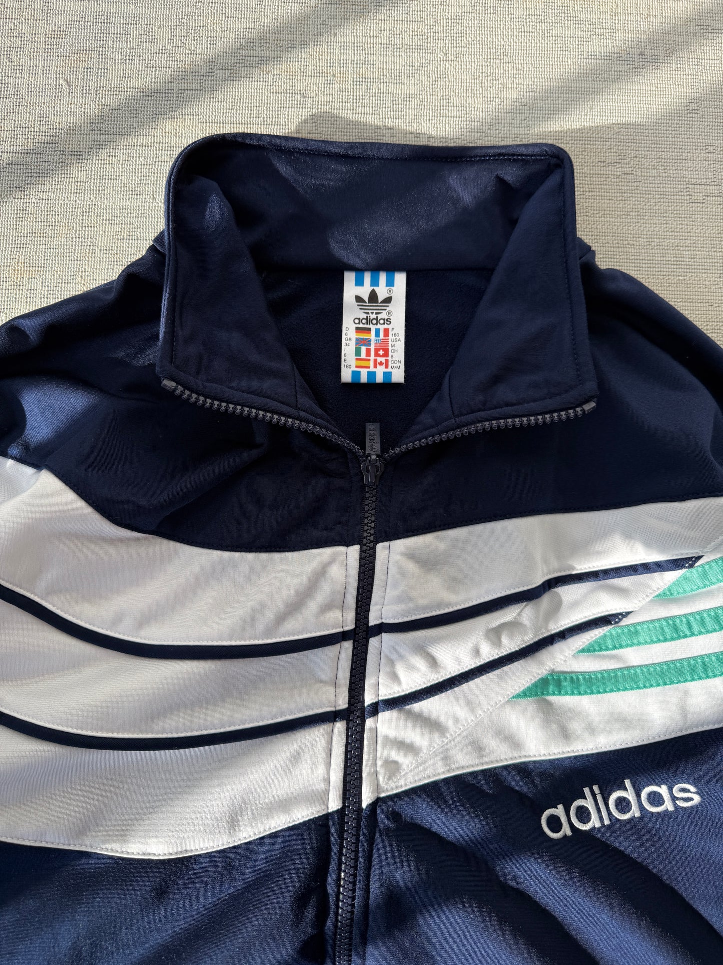 Adidas Retro Tracktop (M)