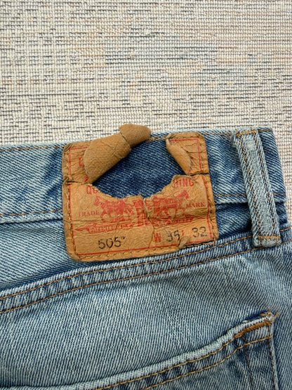 Levi’s 505 Faded Blue Jeans (W36 L32)