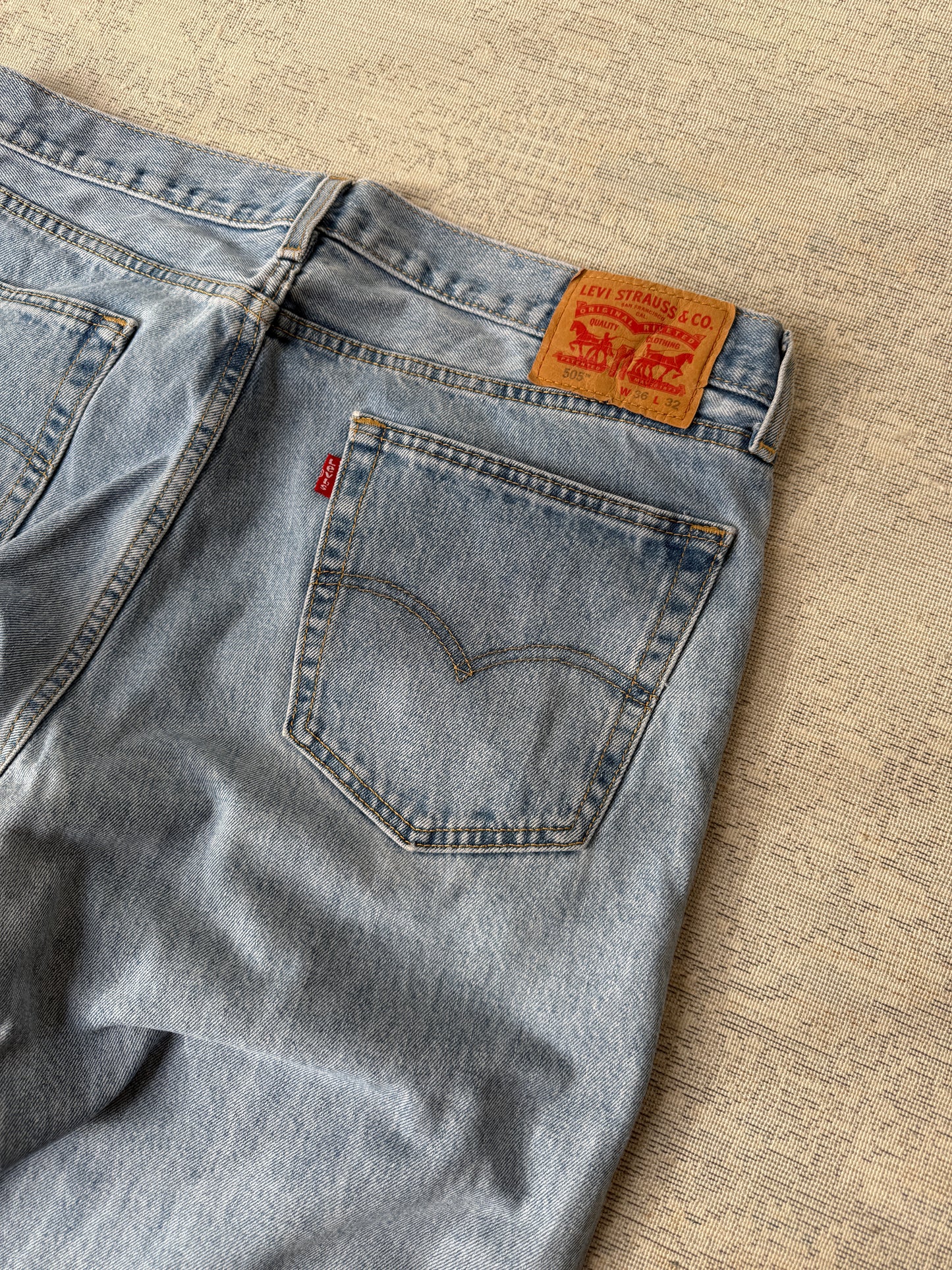 Levi’s 505 Washed Blue Jeans (W36 L32)