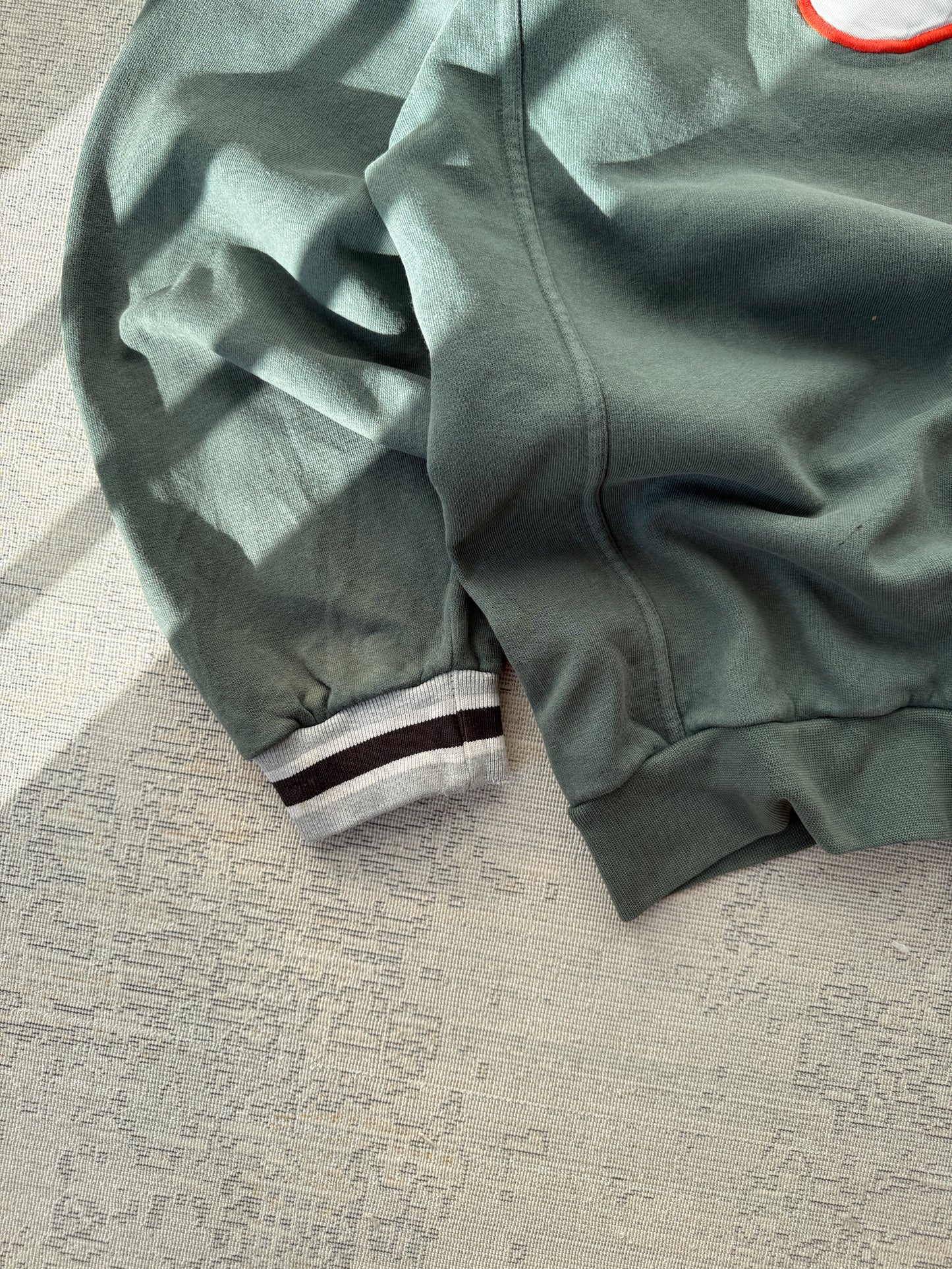 Nike 2000’s Vintage Sweater (L)