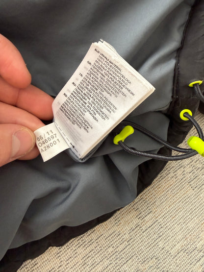 Adidas 00’s Puffer Jacket (M)