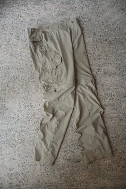 Columbia Sportswear Heavy Cargo Pant/Shorts (L)