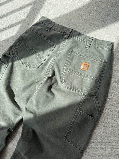 Carhart B111 Carpenter Work Pant (W32 L30)