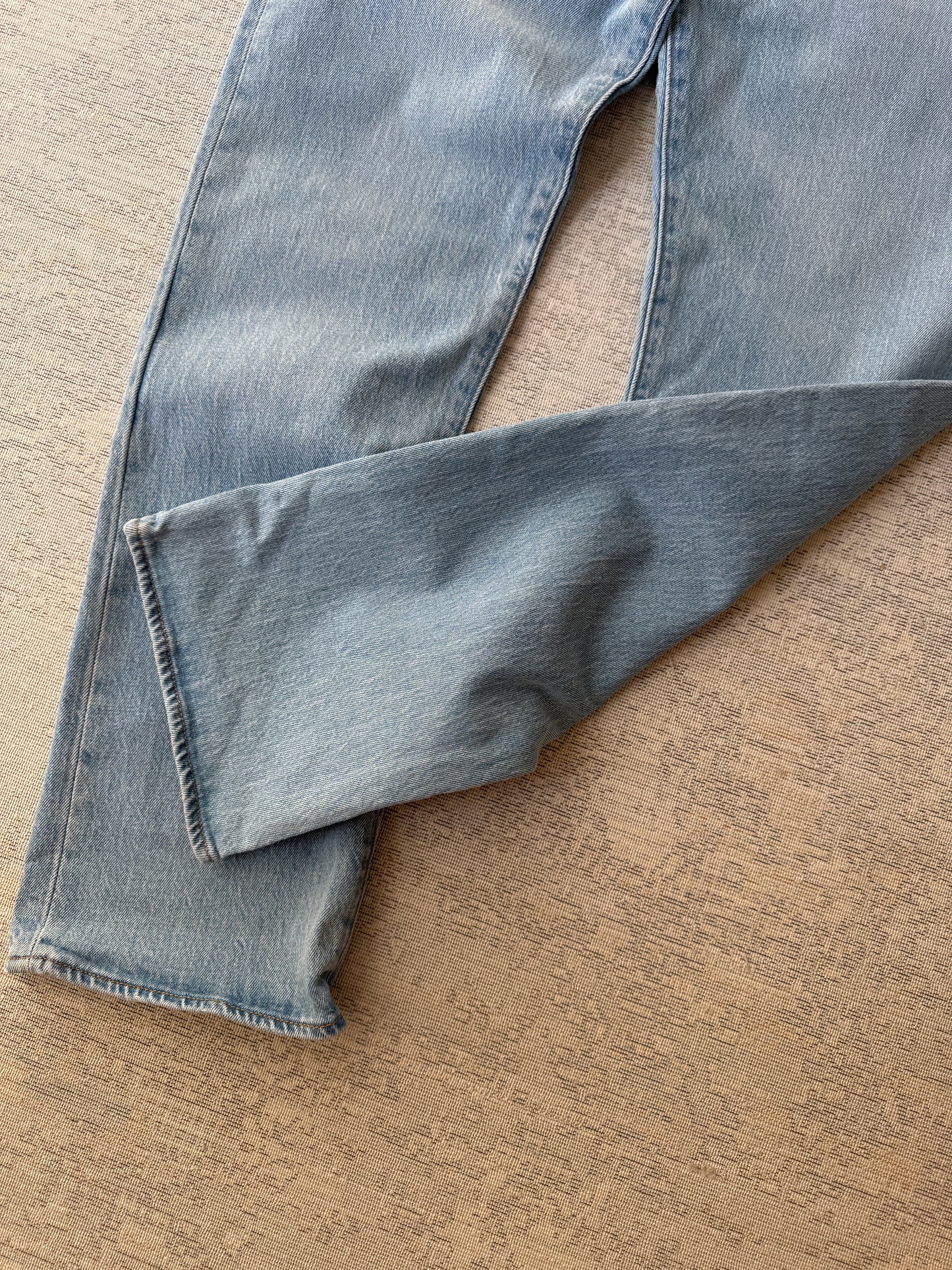Levi’s 501 Washed Blue Jeans (W34 L30)