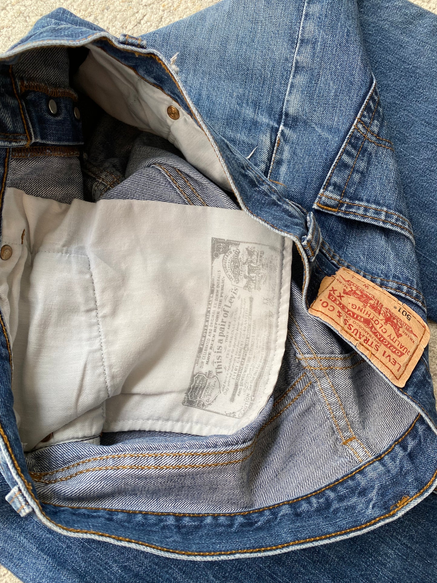 Levi’s 501 Regular Fit Vintage Jeans (W36 W30)