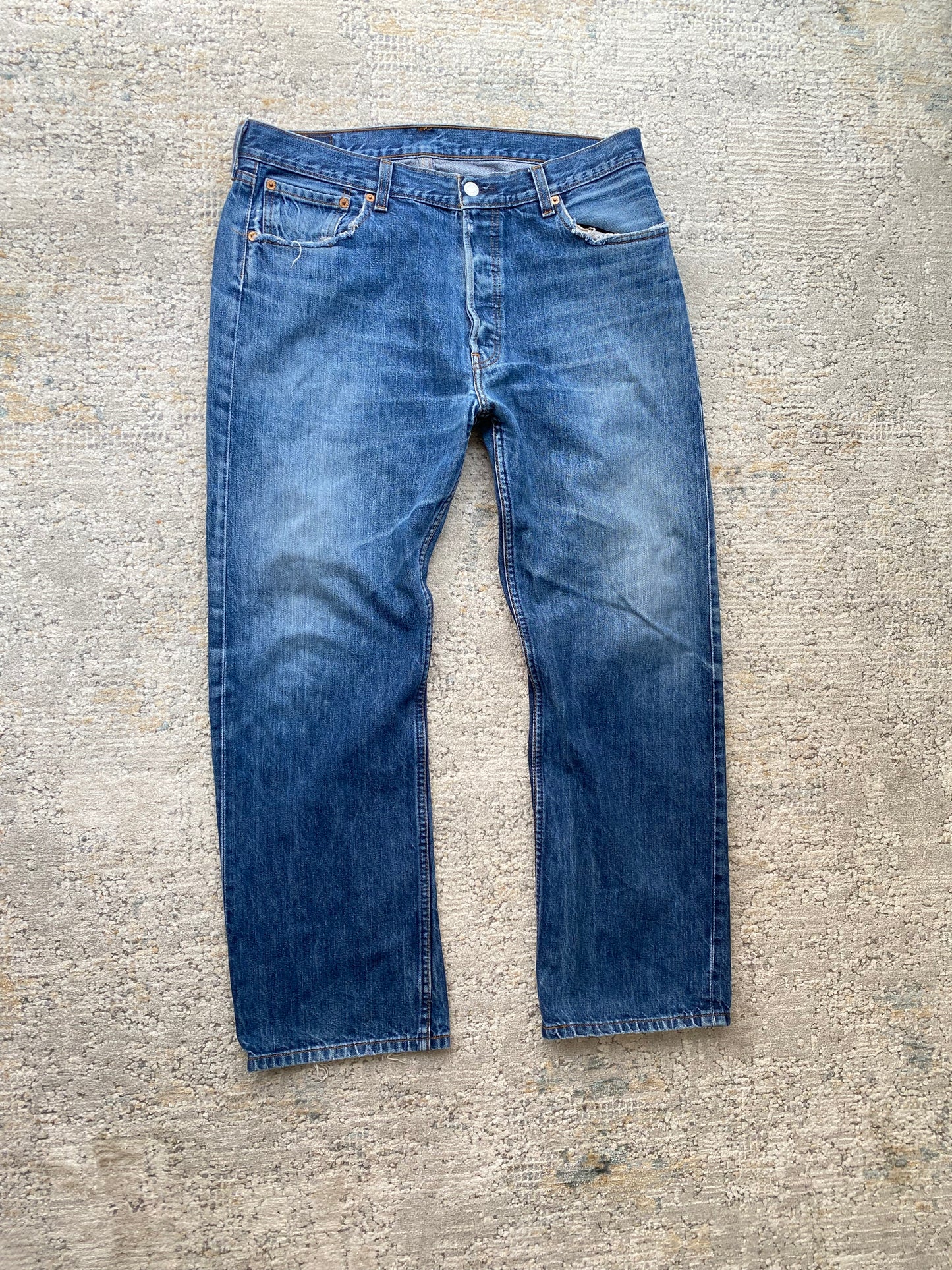 Levi’s 501 Regular Fit Vintage Jeans (W36 W30)