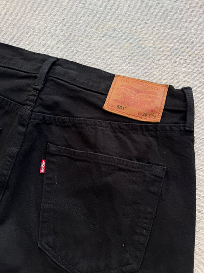Levi’s 501 Straight Jeans (W34 L32)