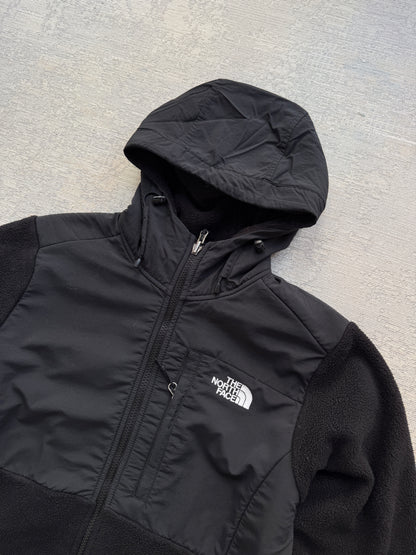 The North Face Women’s Denali Hoodie Fleece Jacket (Women’s M)