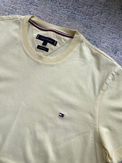 Tommy Hilfiger Small Logo Tee (M)
