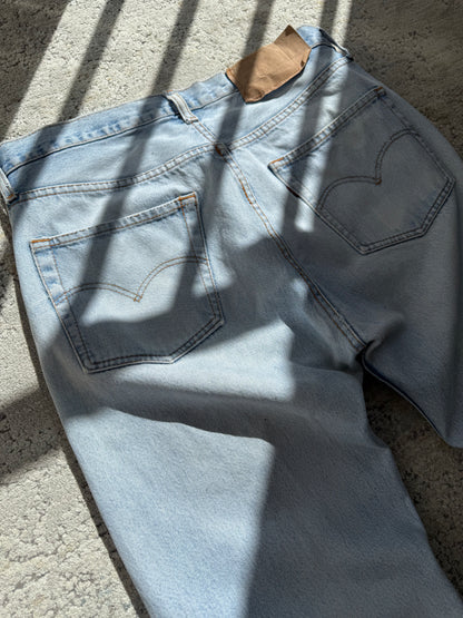 Levi’s 501 Vintage 90’s Jeans (W32 L32)