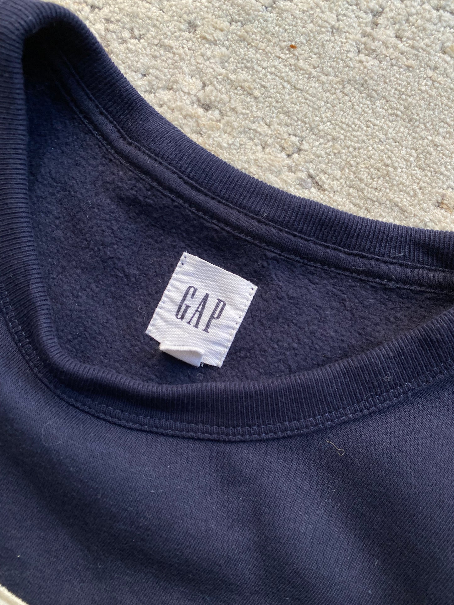 GAP Front Logo Crew (M)