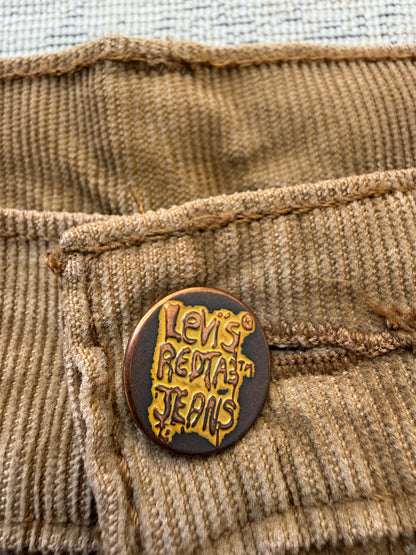 Levi’s 514 Corduroy Pant (W34 L34)