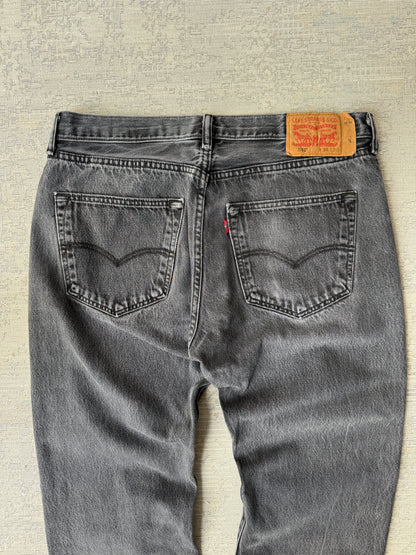 Levi’s 501 Faded Gray Jeans (W36 W30)