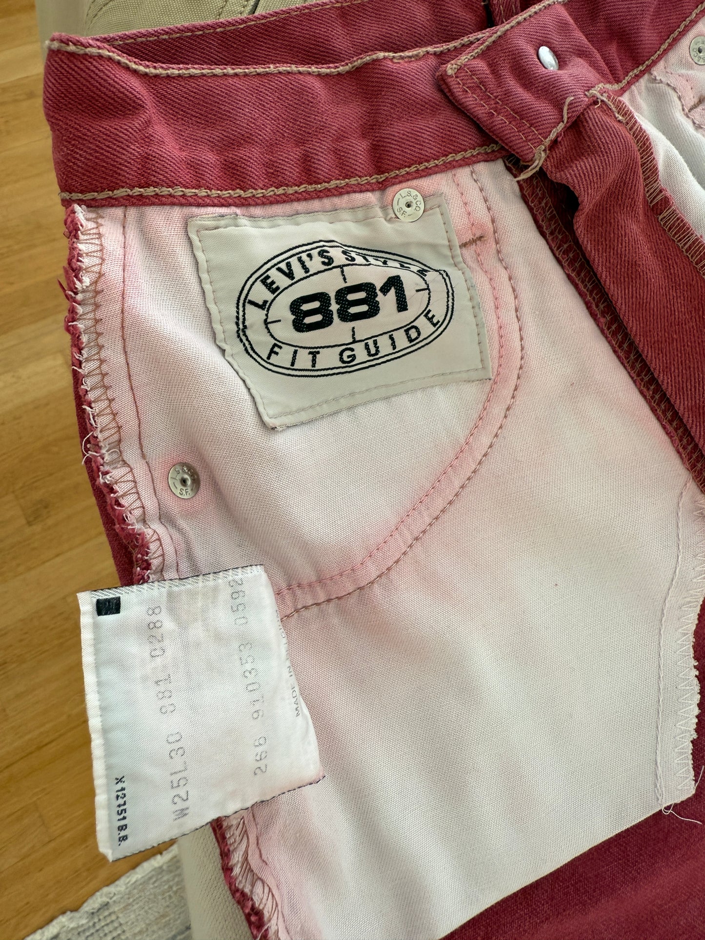 Levi’s 881 Vintage Jeans (S)