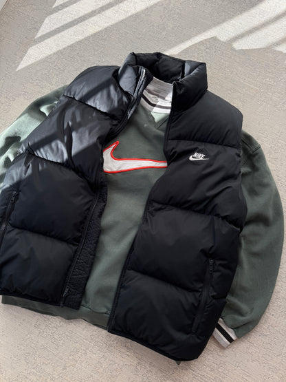 Nike Club Puffer Vest (L)