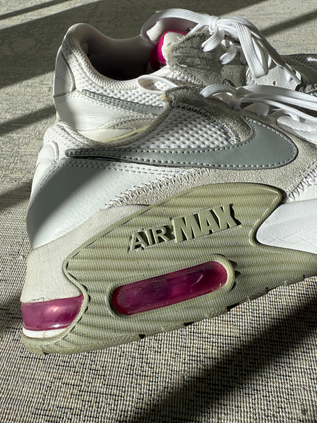 Nike Air Max Excee (Women’s 40)