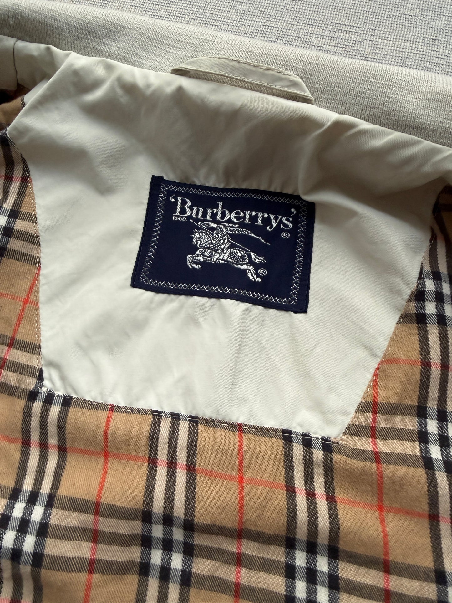Vintage Burberrys Nova Check Harrington Unisex Jacket (M/L)