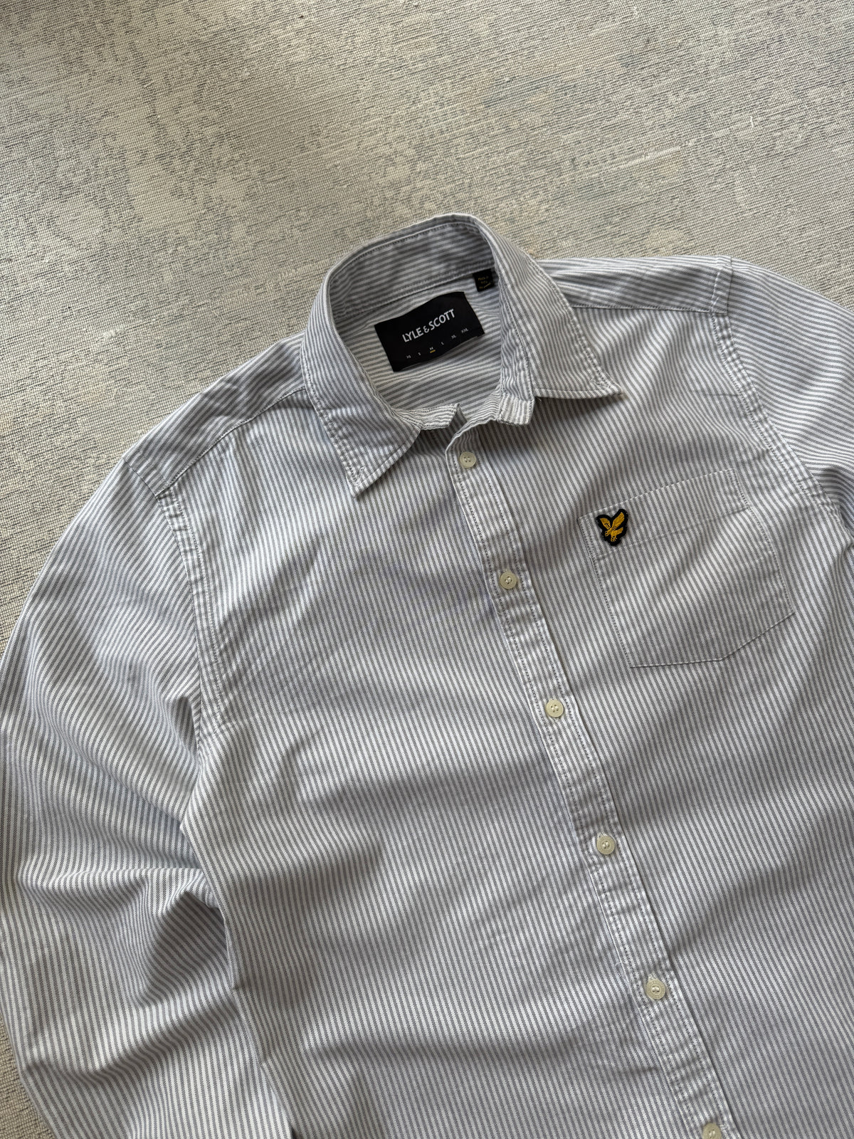 Lyle & Scott Stripe Oxford Shirt – Grey / White (M)