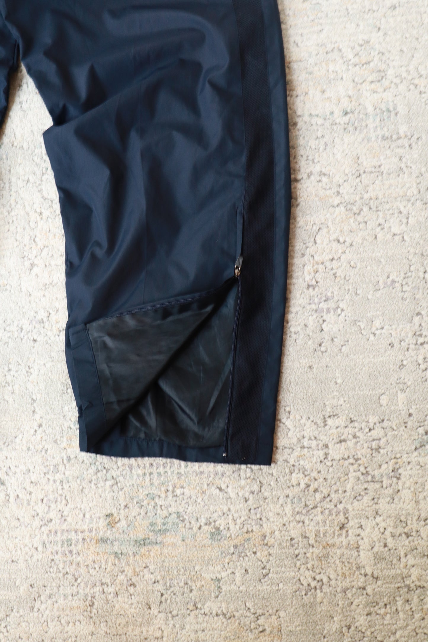 Nike Vintage TrackSuit (M)