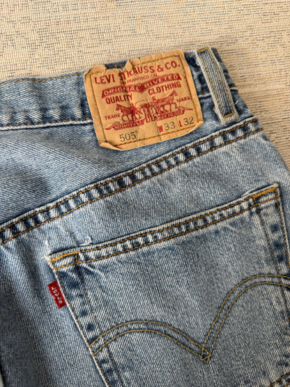Levi’s 505 Regular Fit Jeans (W33 L32)