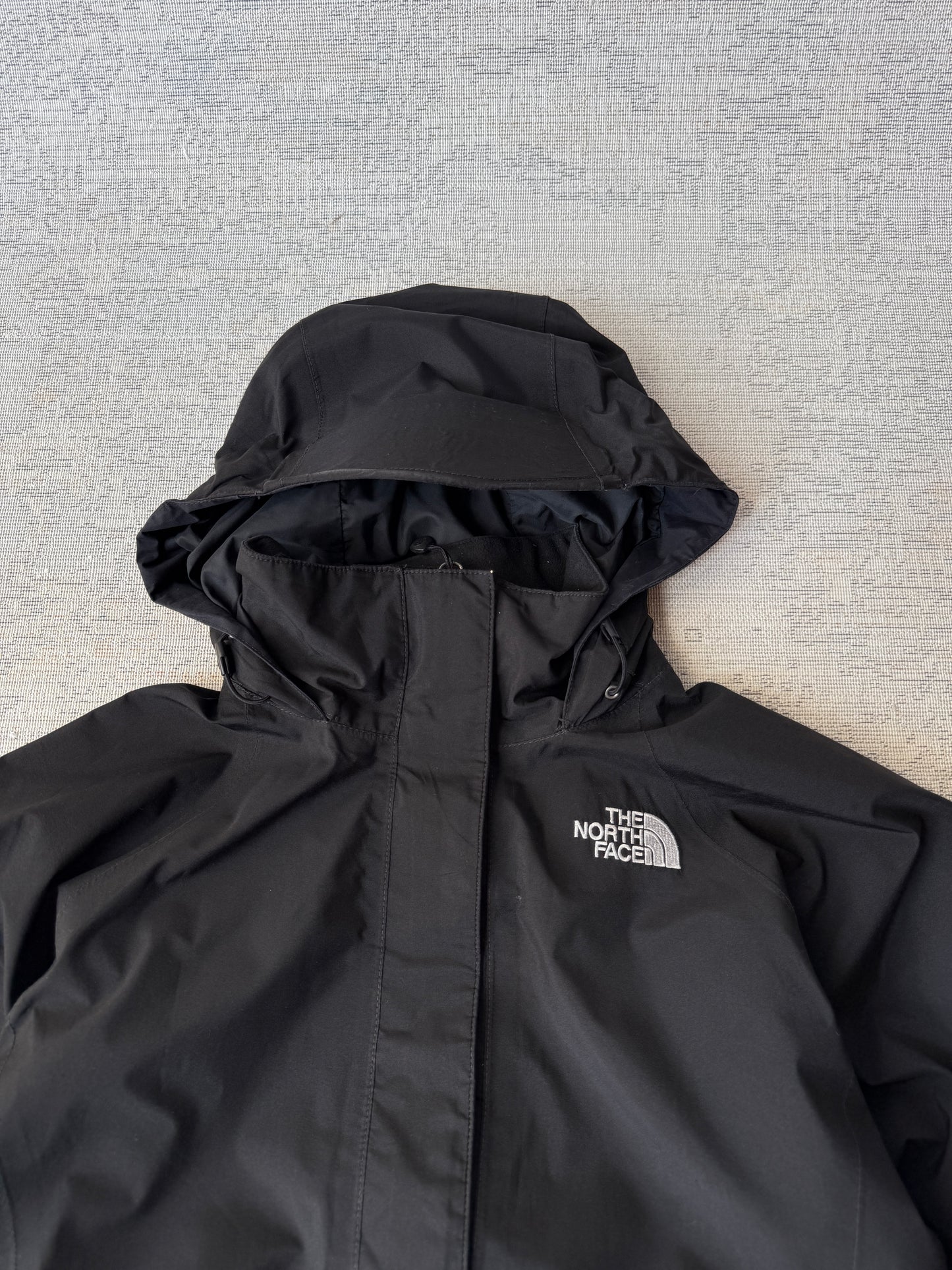 The North Face Gore-Tex Jacket (Women’s S)
