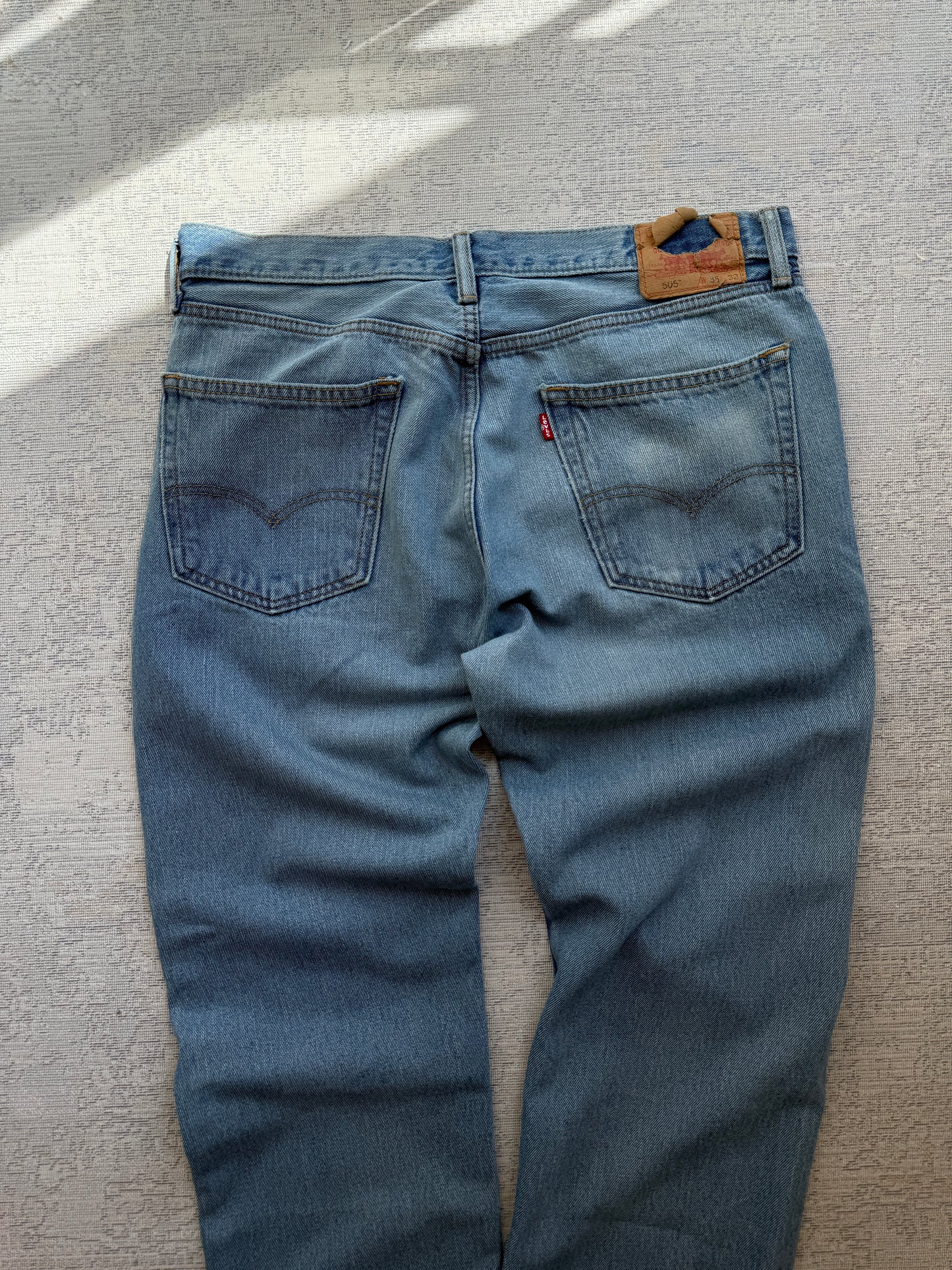 Levi’s 505 Faded Blue Jeans (W36 L32)