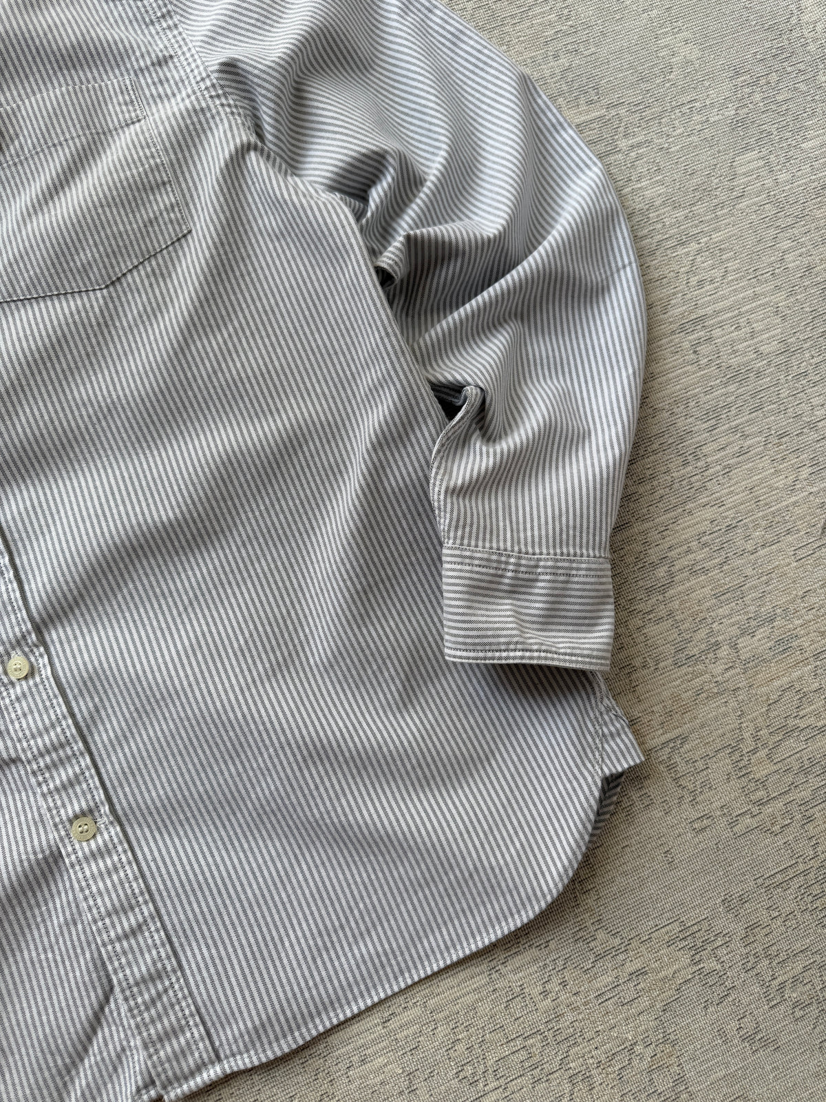 Lyle & Scott Stripe Oxford Shirt – Grey / White (M)
