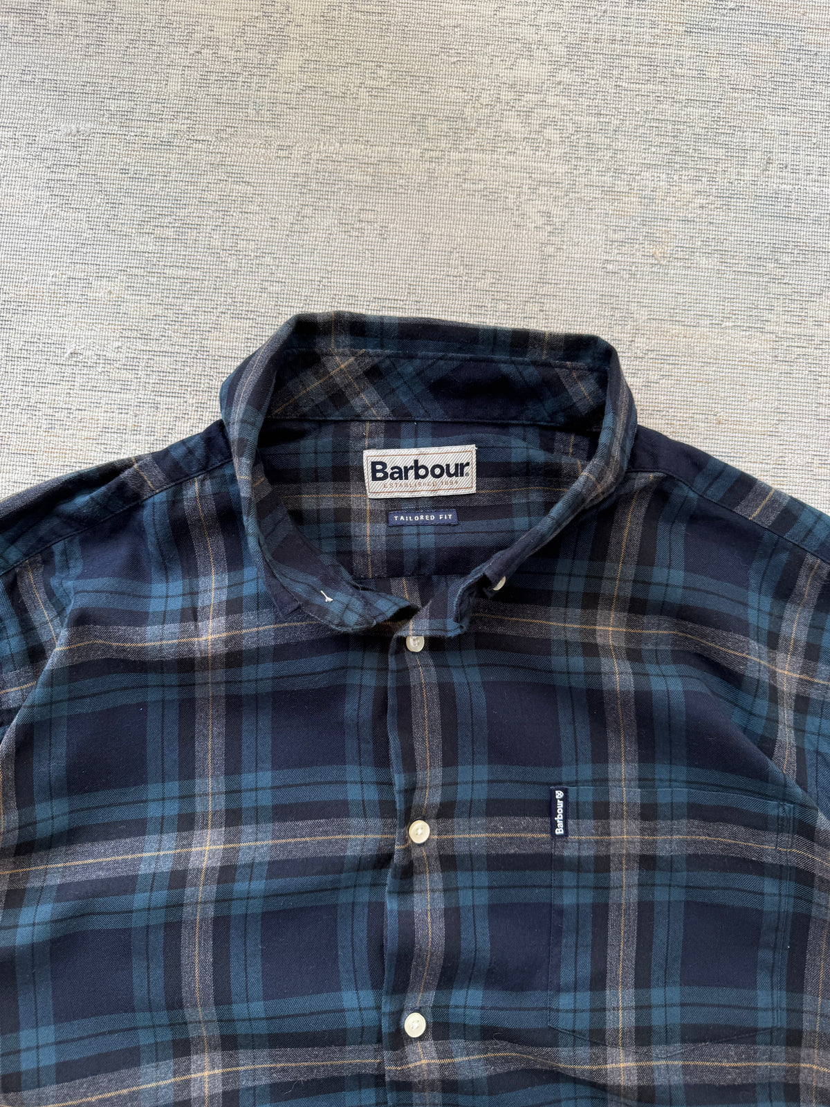 Barbour Tailored Fit Tartan Shirt – Navy / Blue (XL)