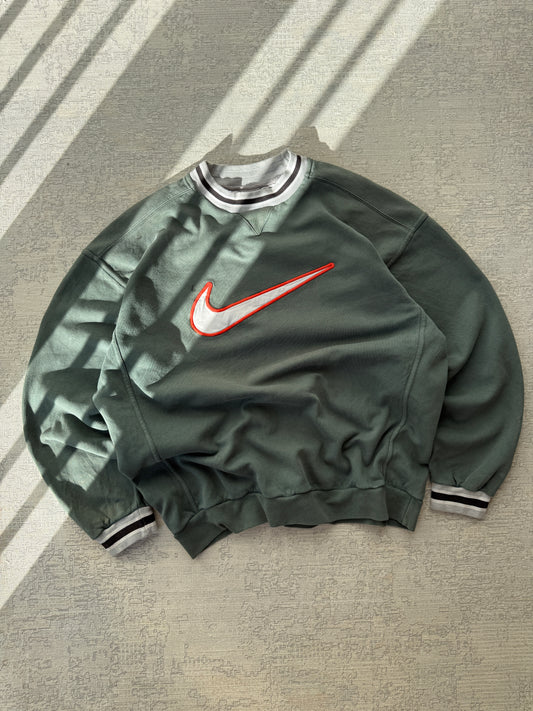 Nike 2000’s Vintage Sweater (L)