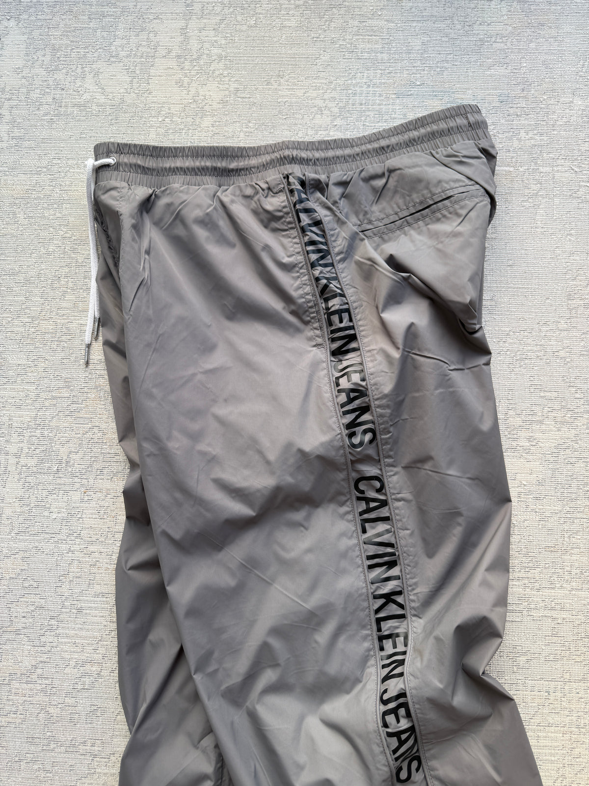 Calvin Klein Jeans Logo Tape Track Pants (M)