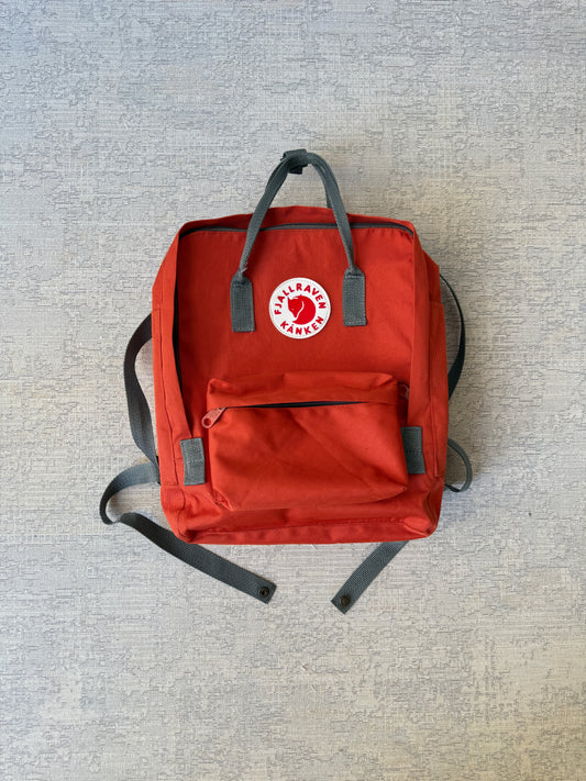 Fjallraven Kanken Backpack (OS)