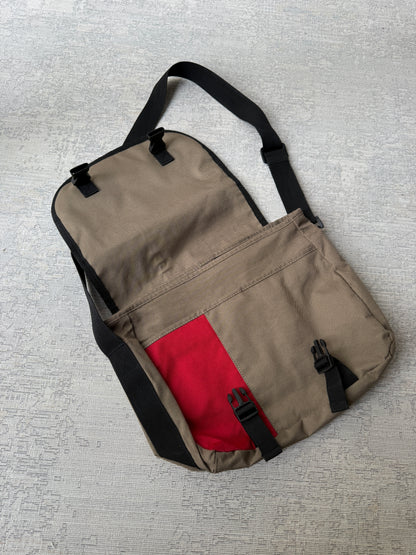 The Garfield Shoulder Bag (OneSize)