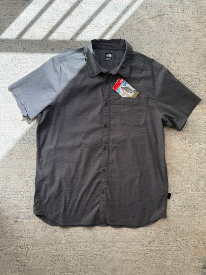 The North Face Short-Sleeve Shirt (L)