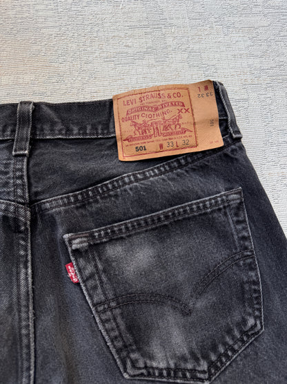 Levi’s 501 Black Fadded Jeans (W33 L32)