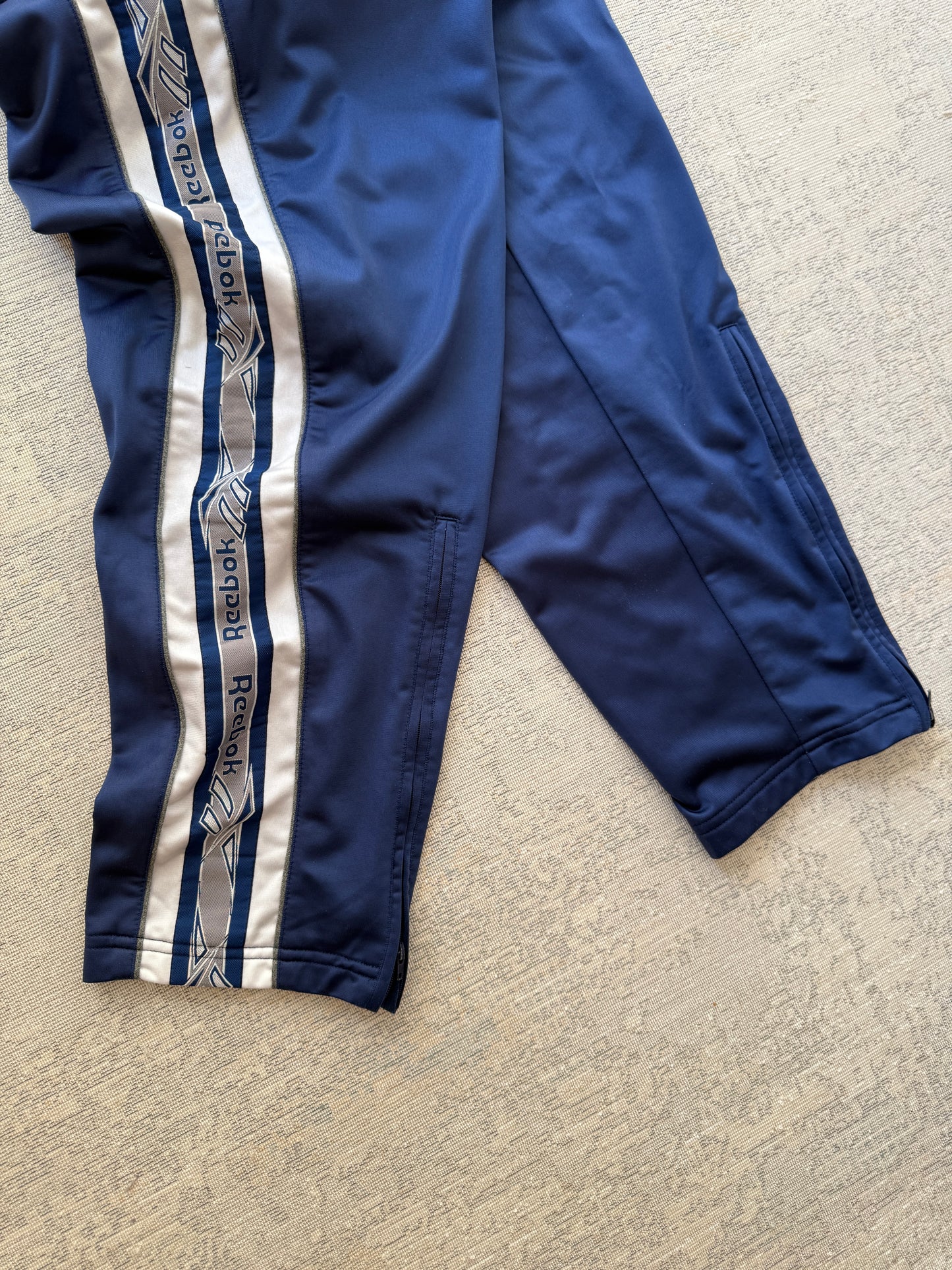 Reebok Retro Style Tracksuit (L/XL)