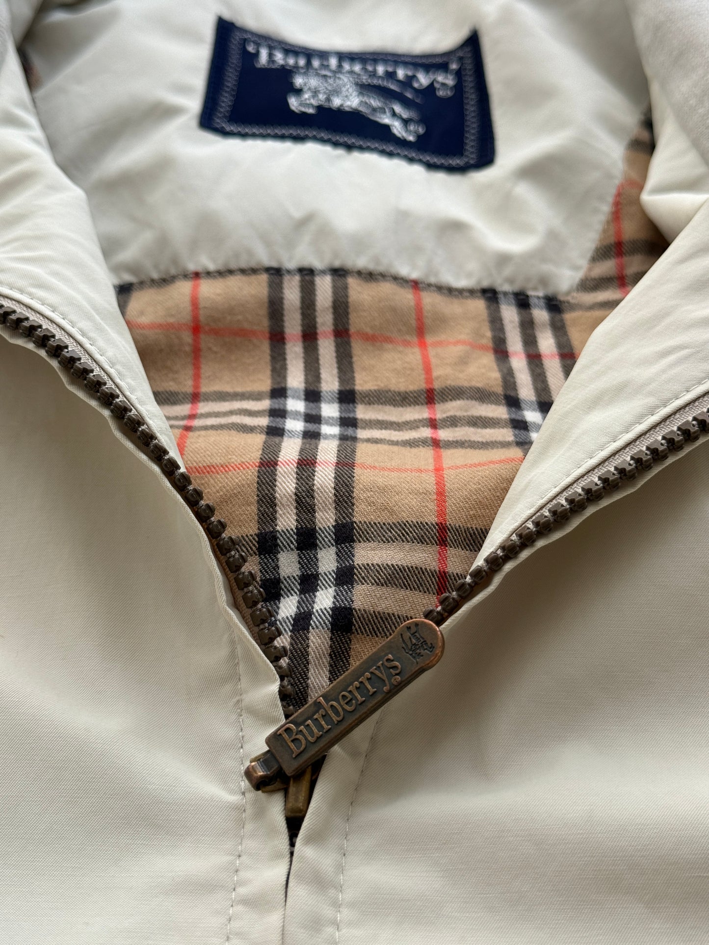 Vintage Burberrys Nova Check Harrington Unisex Jacket (M/L)