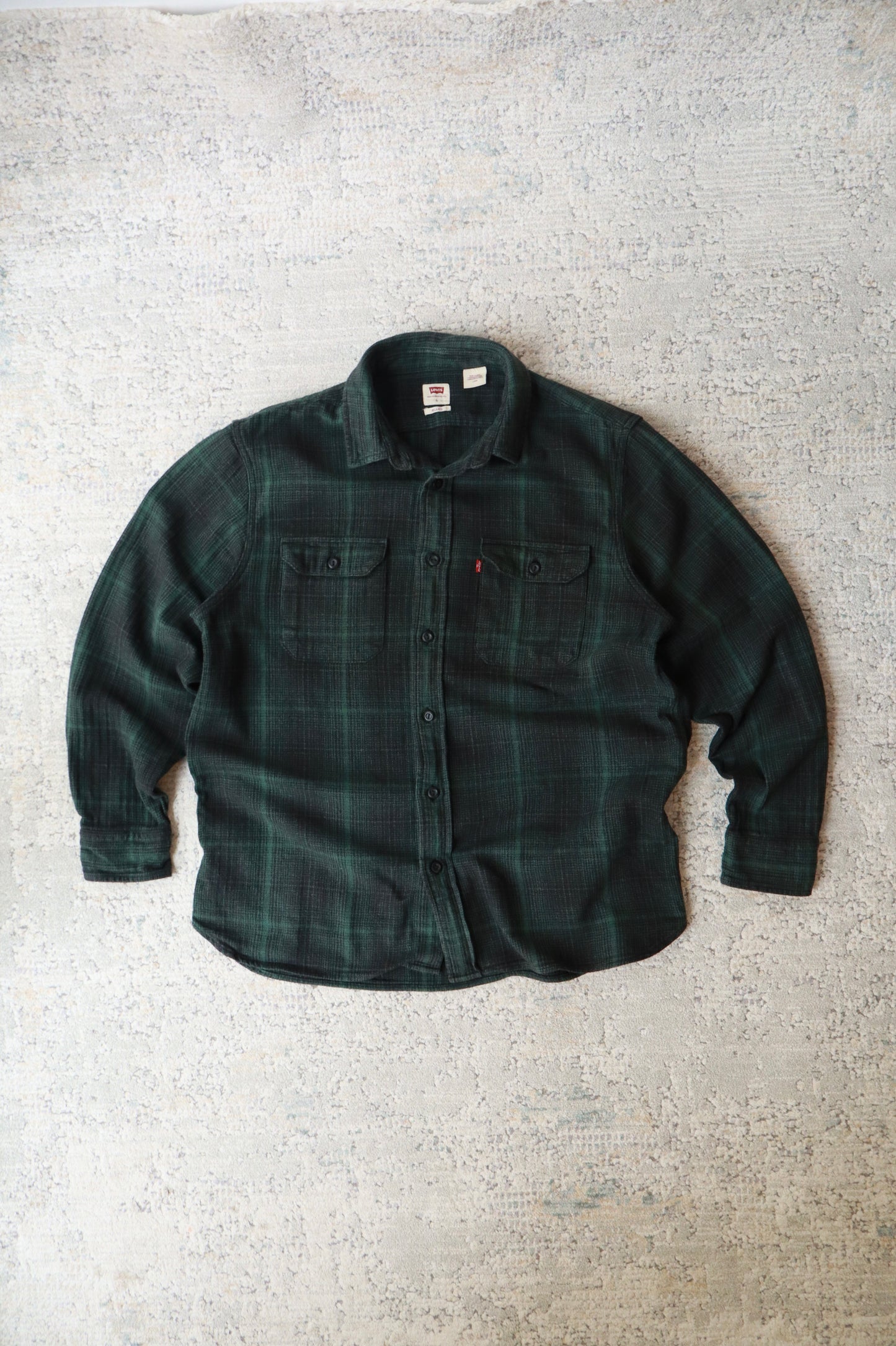 Levi’s Relaxed Flannel Shirt (L)