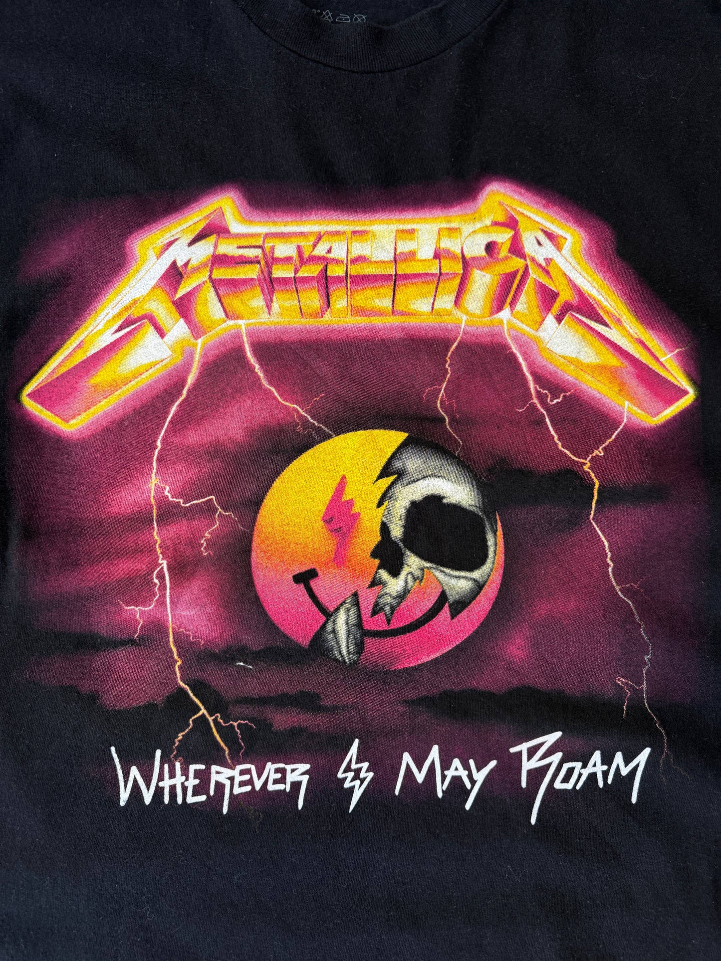 J Blavin X Metallica Graphi Tee (L)