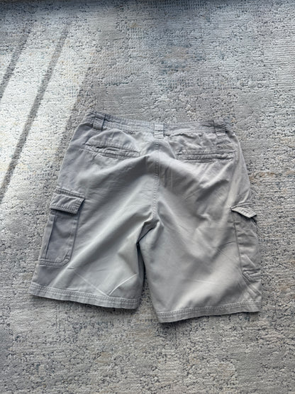 Columbia Cargo Shorts (W34)