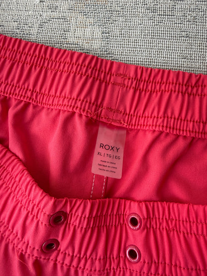 Roxy Summer Shorts (Women’s XL)